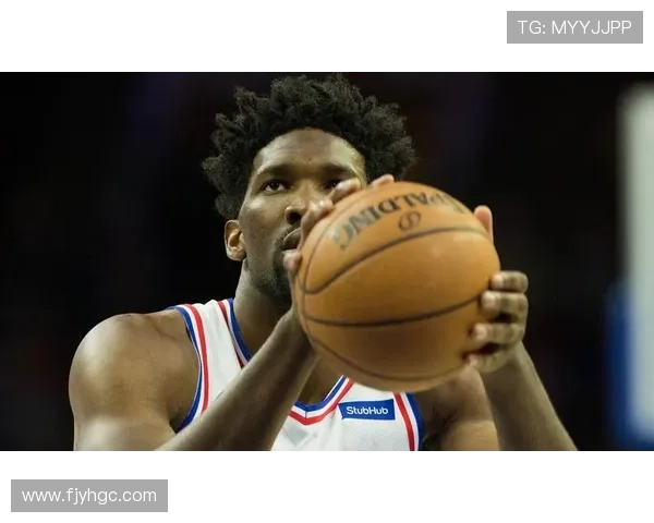 伊莱莫哈勒盛赞内马尔称其为偶像并坚定信念球队实力强大