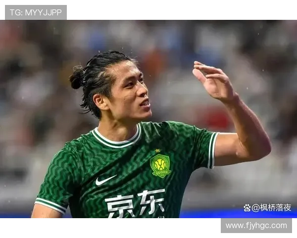 张玉宁重返国安合练侯森因身体原因未能参加赛前训练